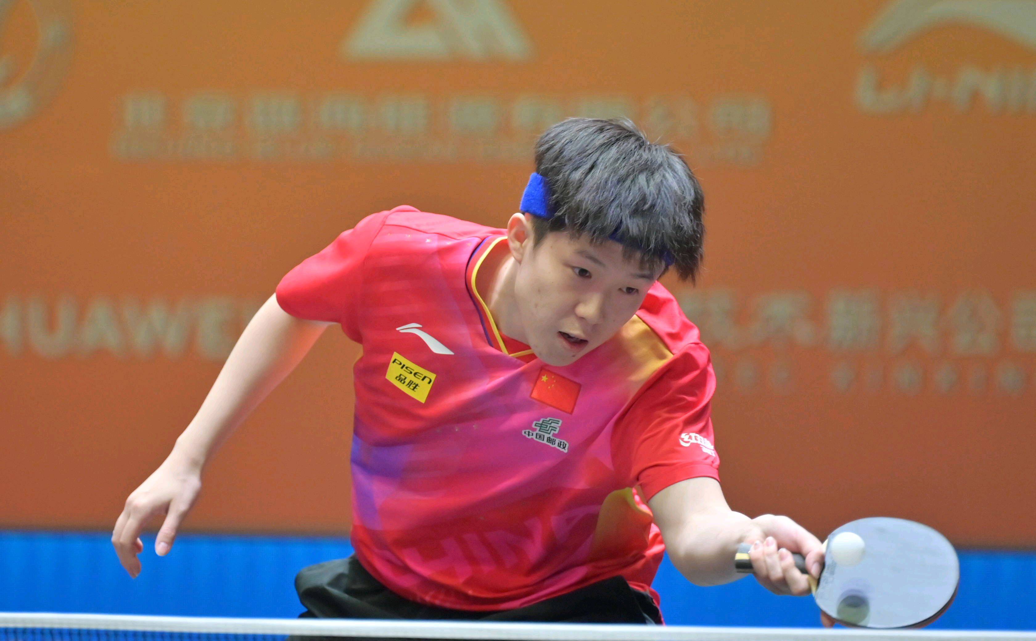 现出了惊人 现出了惊人