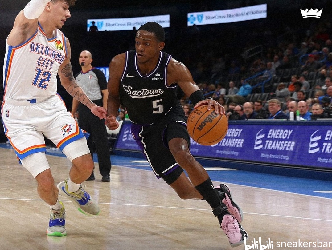 在禁区内创 在禁区内创