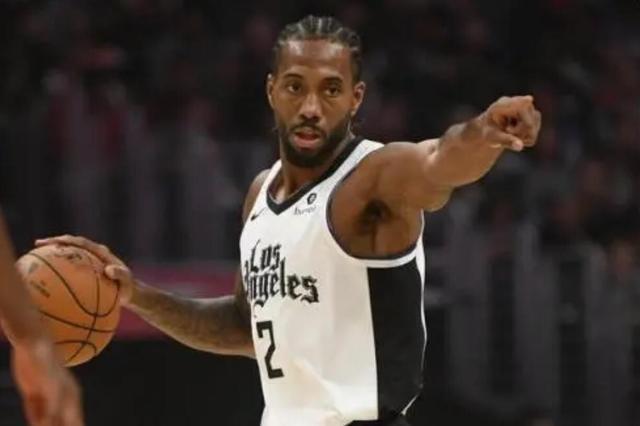 起伏